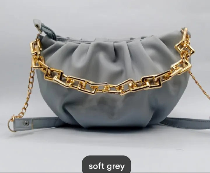 Trendy Handbag for Girls & Women β Stylish Shoulder & Crossbody Bag