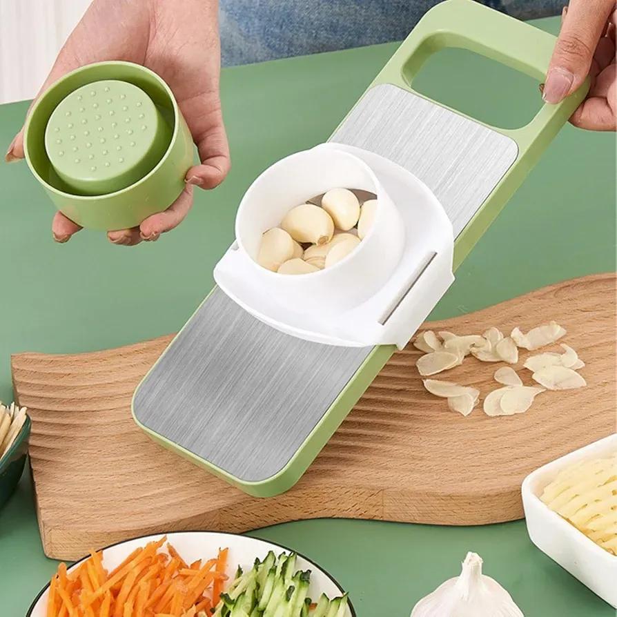 All-Purpose Kitchen Grater – Compact & Easy Food Preparation Tool
