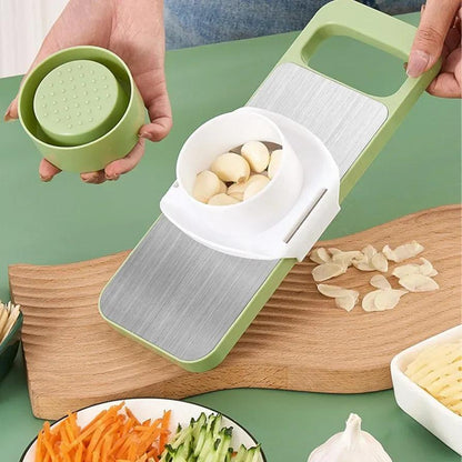 All-Purpose Kitchen Grater – Compact & Easy Food Preparation Tool