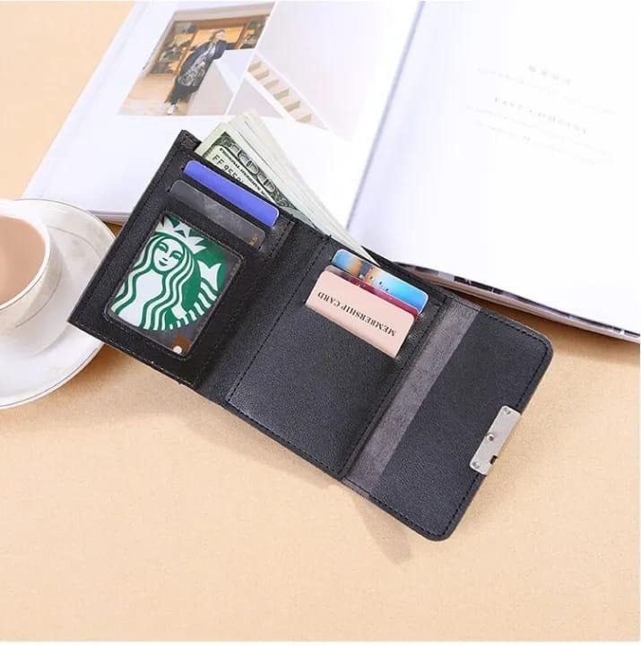 🖤 Women’s Leather Tri-Fold Wallet – Black 🖤