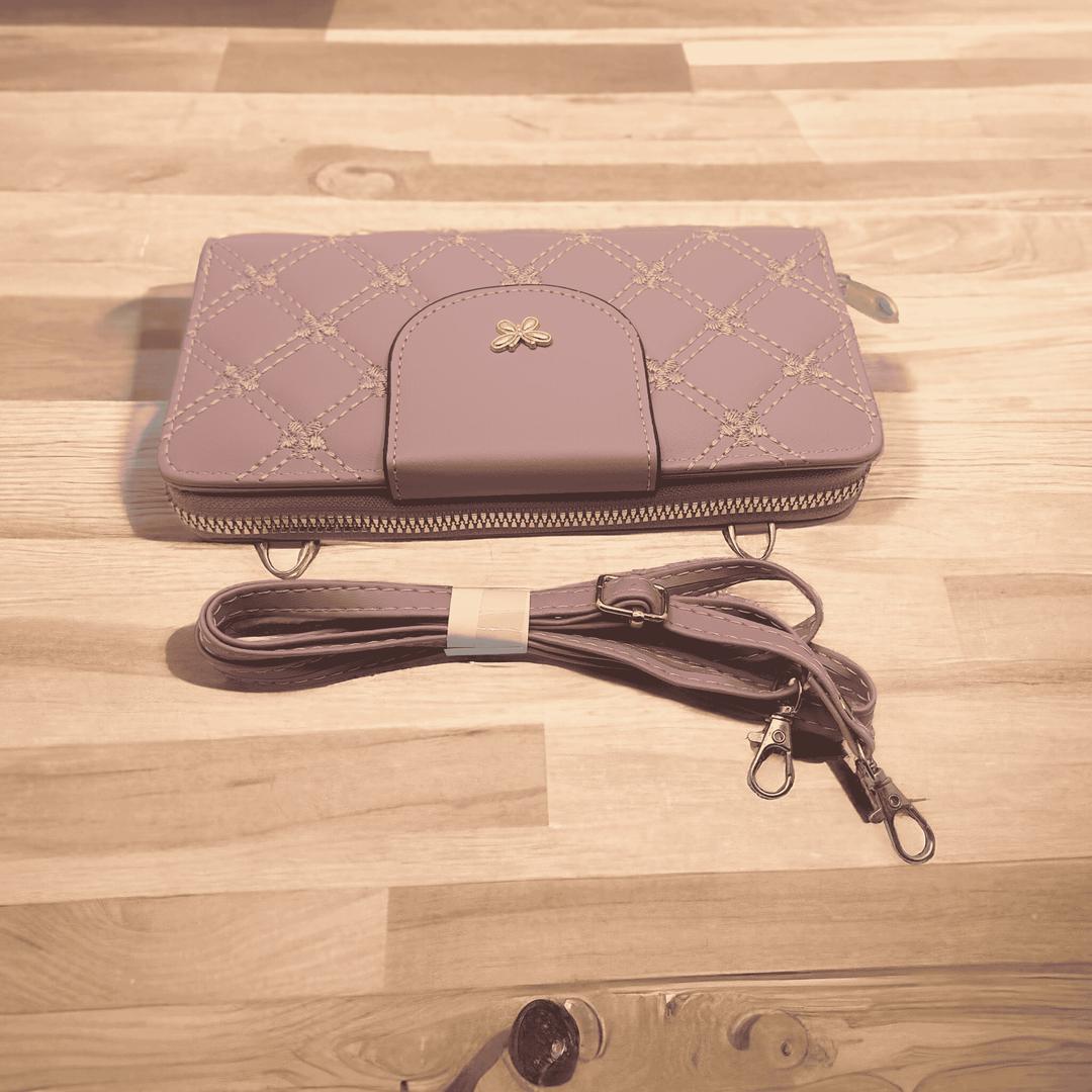 🦋 Elegant Women’s Embroidered PU Leather Clutch – Butterfly Design