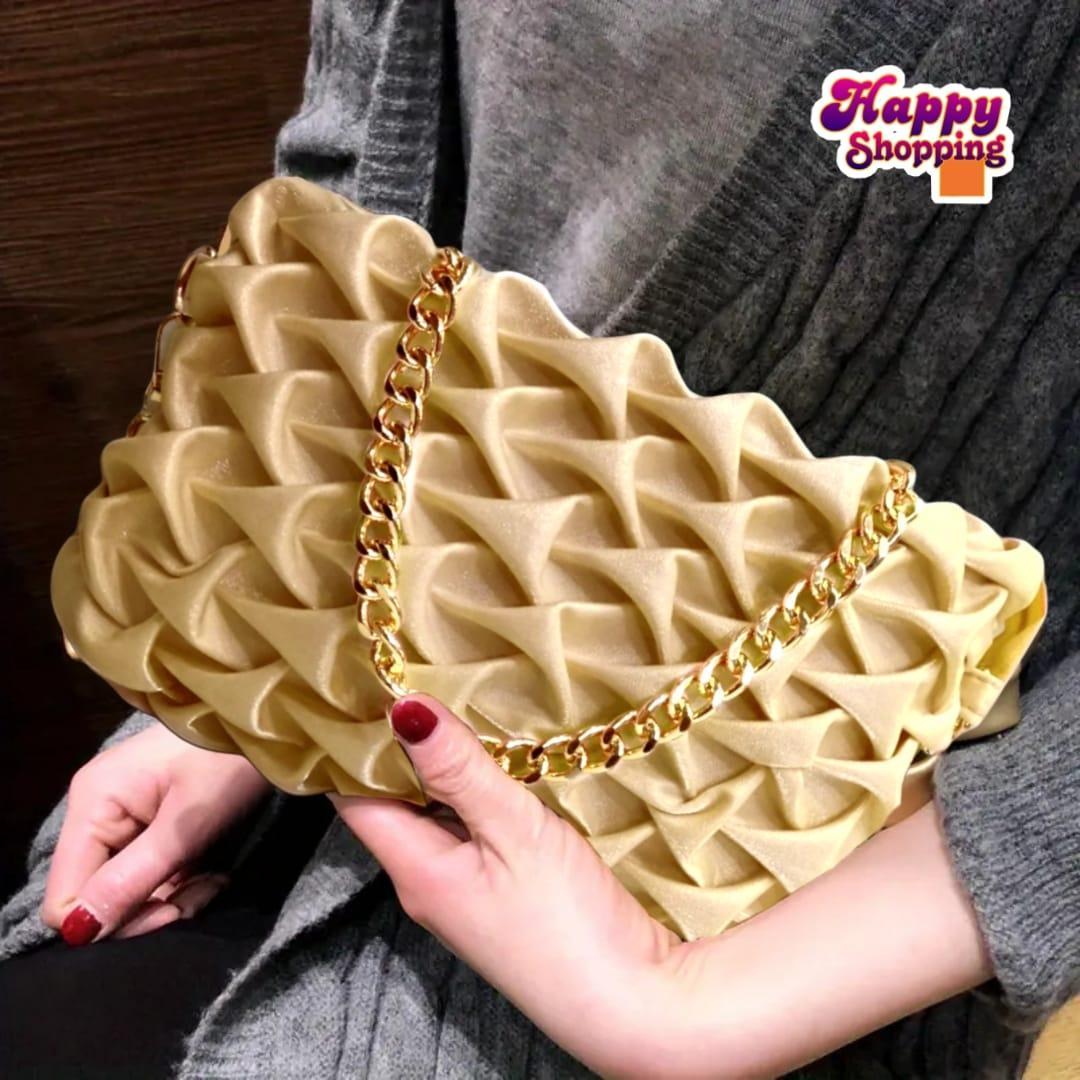 Women’s Elegant Textured Clutch