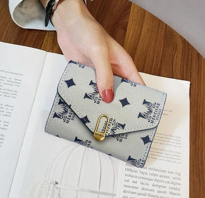 ✨ Envelope Style Leather Wallet – Classic Design ✨
