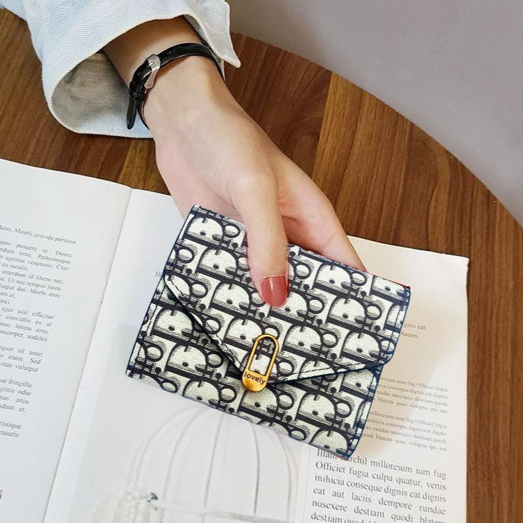 ✨ Envelope Style Leather Wallet – Classic Design ✨